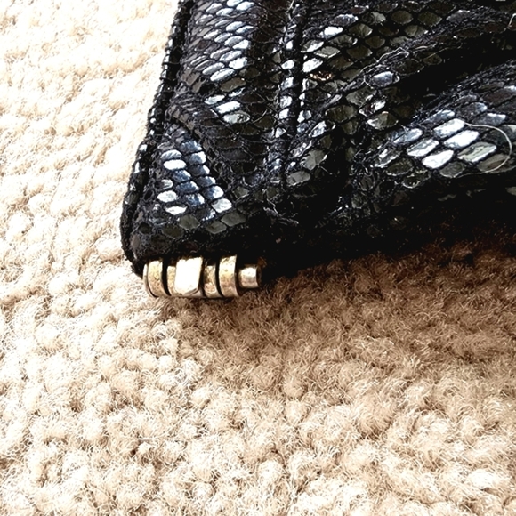 Evening Clutch - Picture 3 of 3